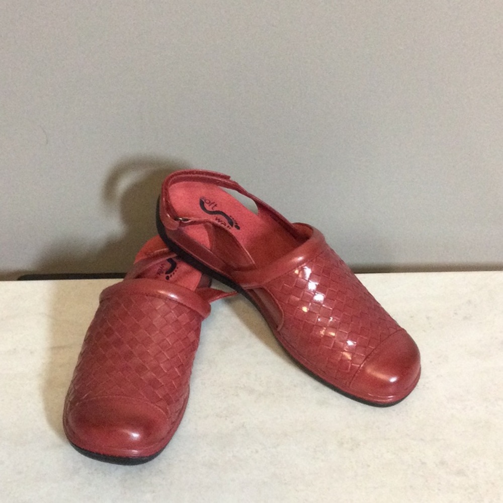 10M SoftWalk Salina Mule Red Woven Sandals